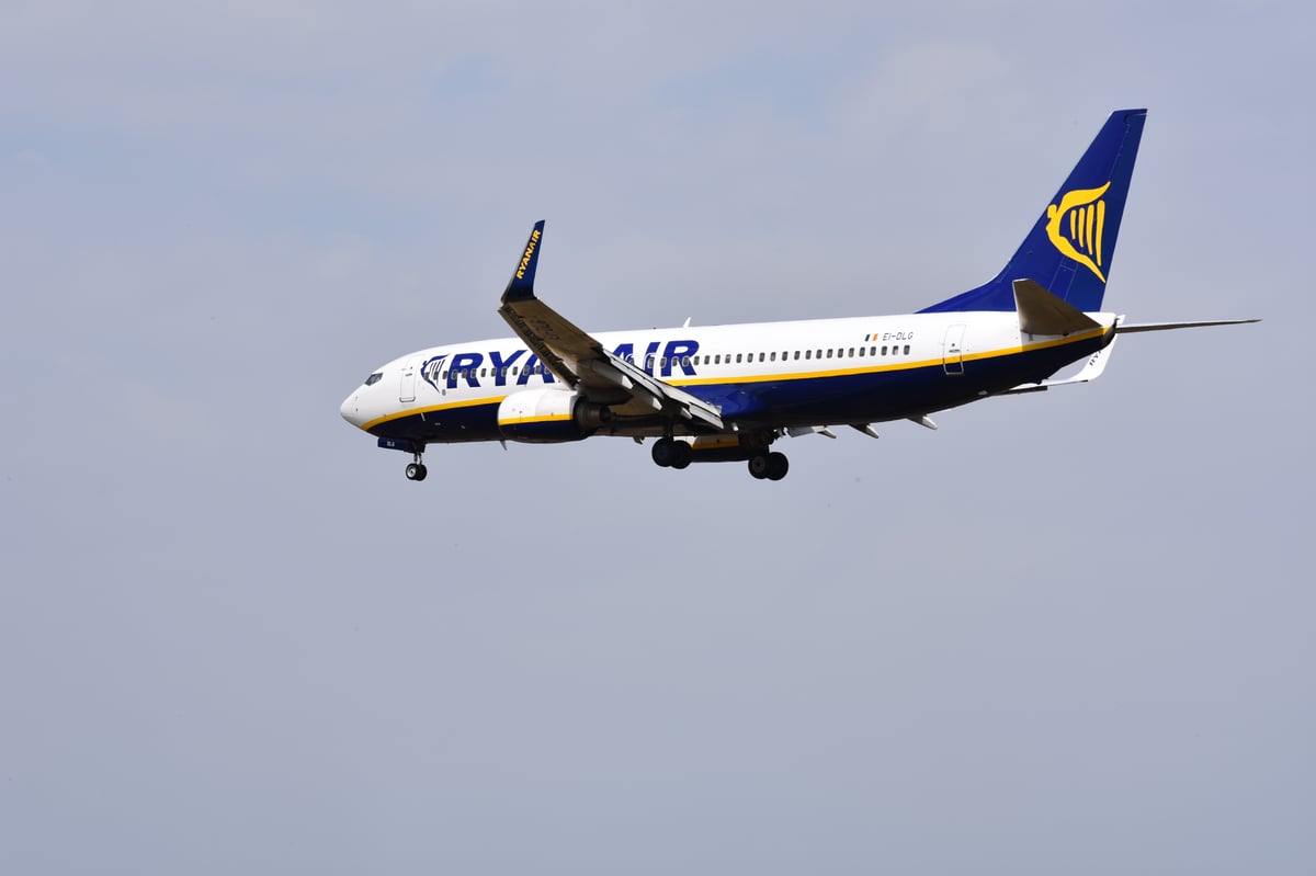Ryanair adds ninth aircraft to Birmingham Airport fleet