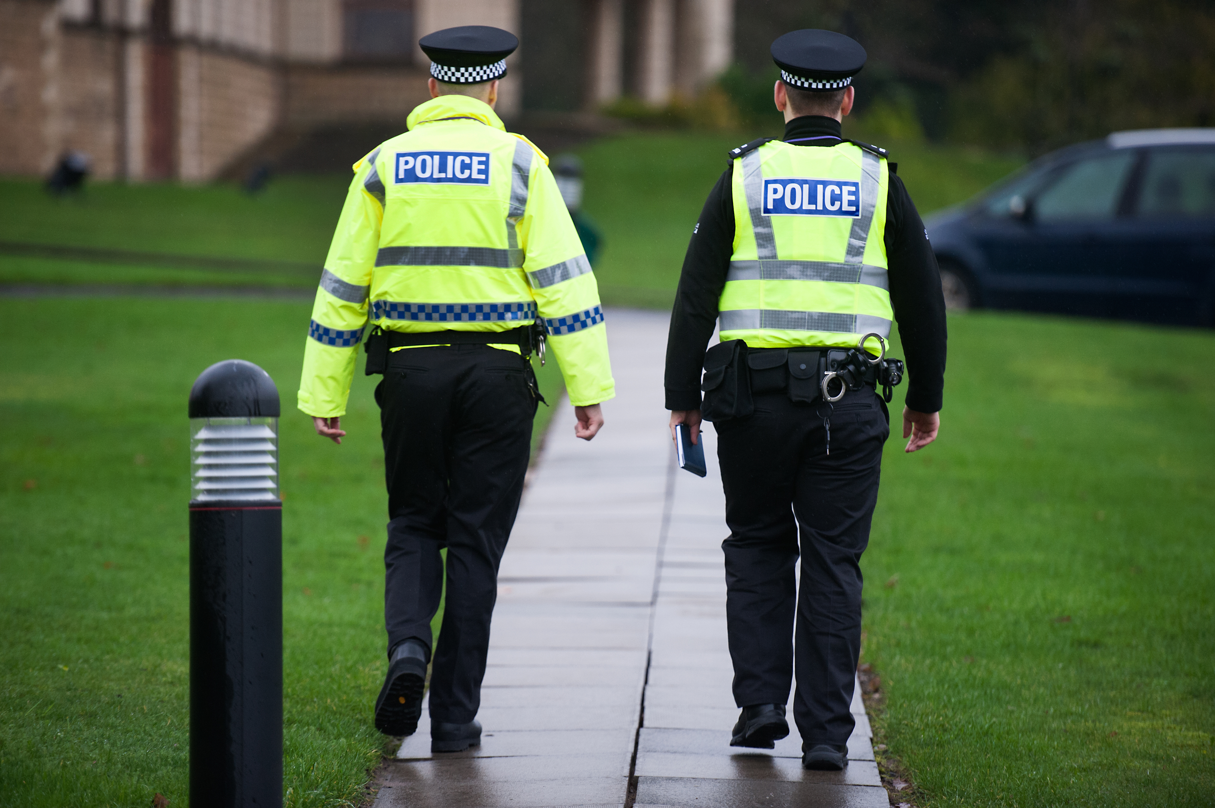 Wanted man arrested in shopping centre car park after foot chase ...