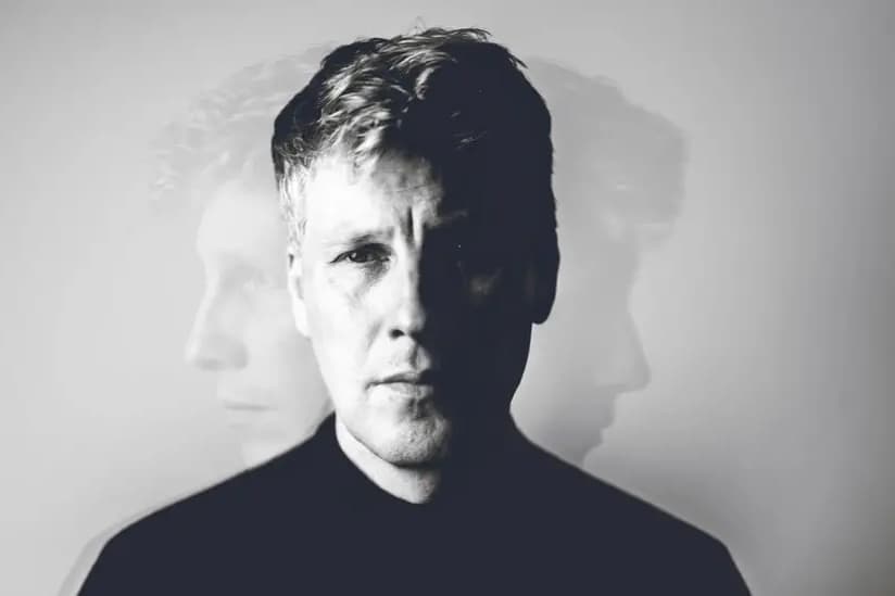 Der Singer-Songwriter Scott Matthews aus Wolverhampton feiert sein ...