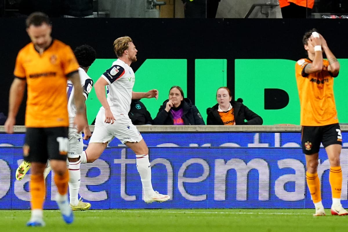 Zwei gegensätzliche Leistungen der Wolves, die beide an die ...