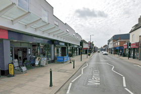 Robert Dyas, Warwick Road