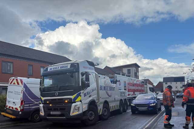 Lorry causes chaos blocking aldi and surrounding roads