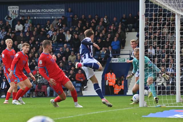 Felix Horn Myhre turns home