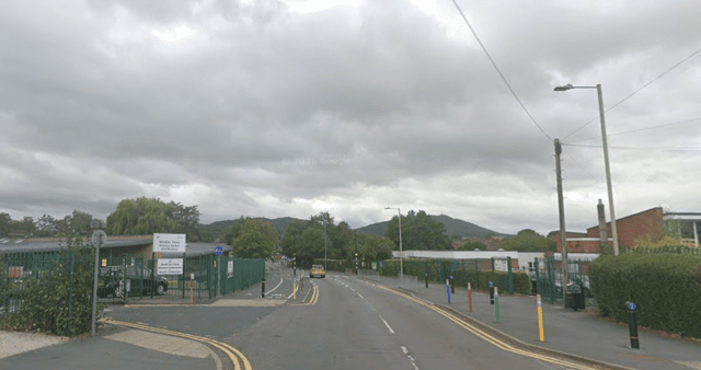 A new pilot scheme aimed at improving safety outside schools and supporting safer journeys for children, parents and carers will launch in November.