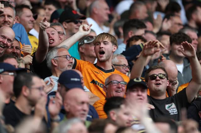 Wolves fans