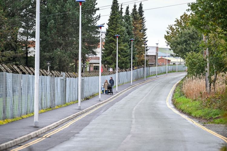 New footpath opens between RAF Museum Cosford and train station