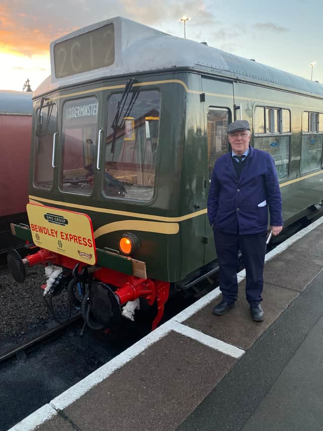 The last of the evening DMU Bewdley Express services on Wednesday 21 October was driven by Bob Dunn. Mike Hulme