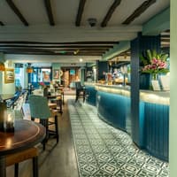 West Midlands pub reopens after refurb with stylish new look - take a look inside