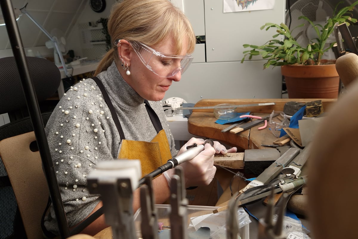 Staffordshire jeweller discovers incredible family secret linking her to Victorian trade