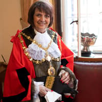 Tributes paid to former mayor of Walsall, who died aged 76