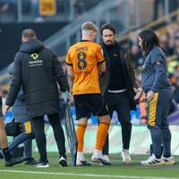 Wolves to assess midfielder after injury in Cardiff win