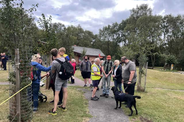Pre-walk chat
