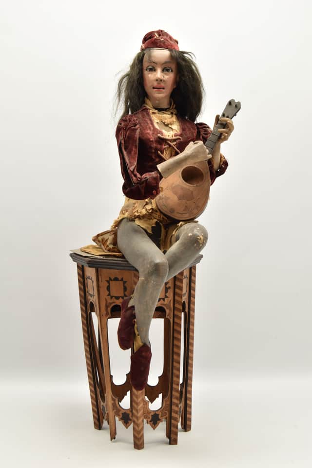 Gustave Vichy was one of the premier master craftsmen during the ‘Golden Age’ of French automata