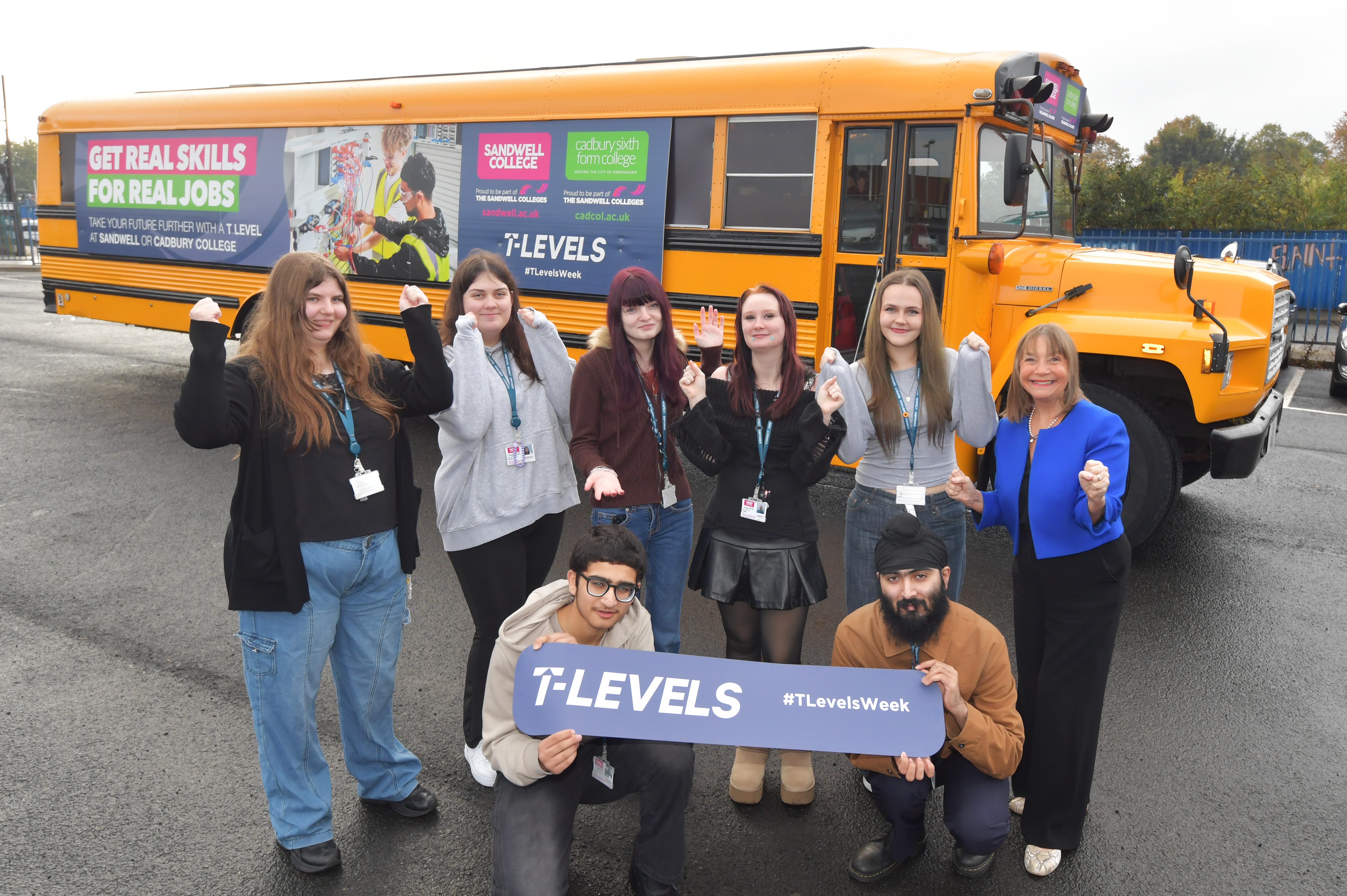 Big Yellow Bus takes T Level training to Black Country and Birmingham ...