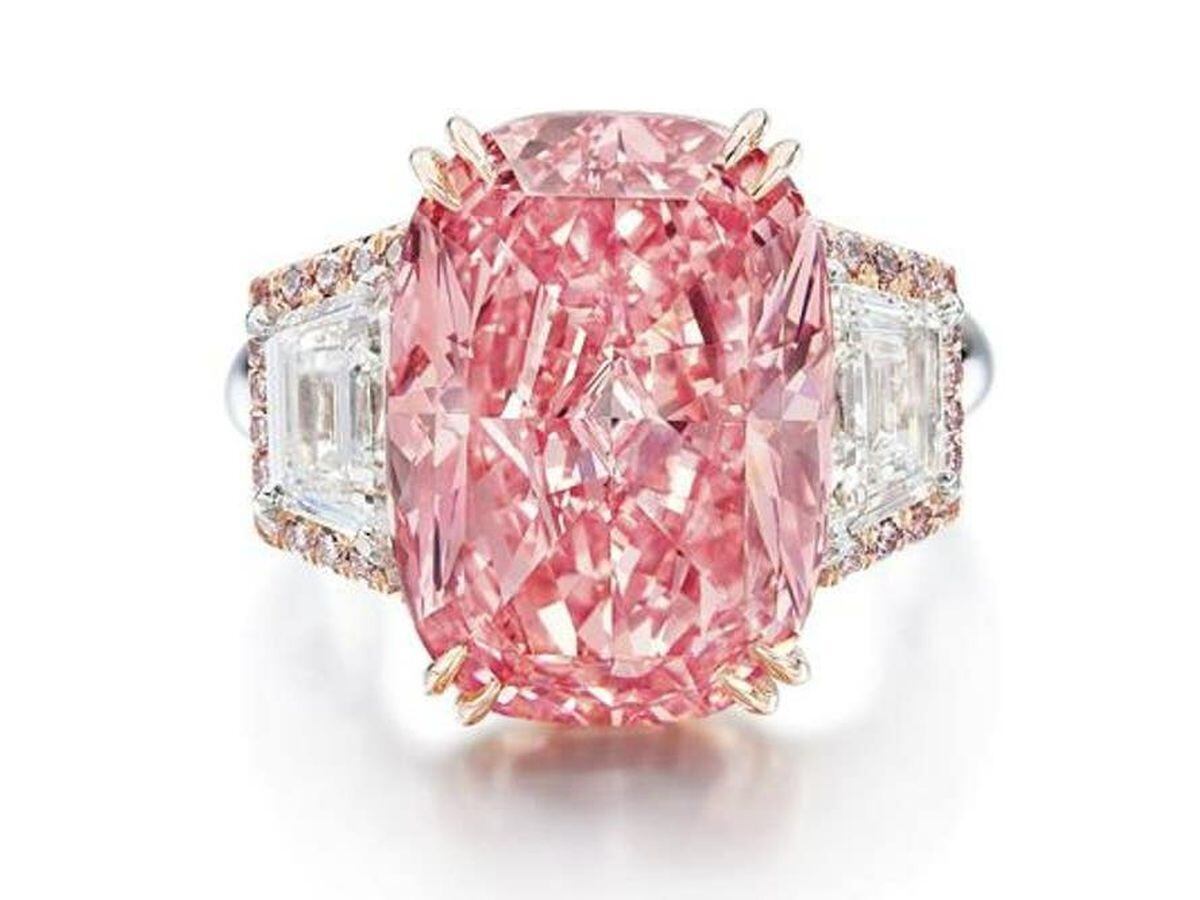 Pink diamond breaks auction record in Hong Kong