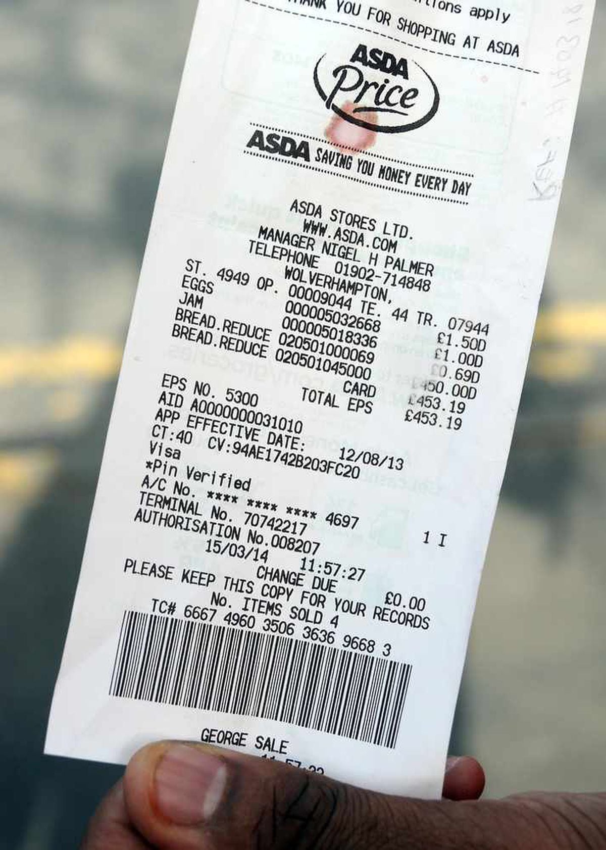 The receipt showing the mistake in price for bread