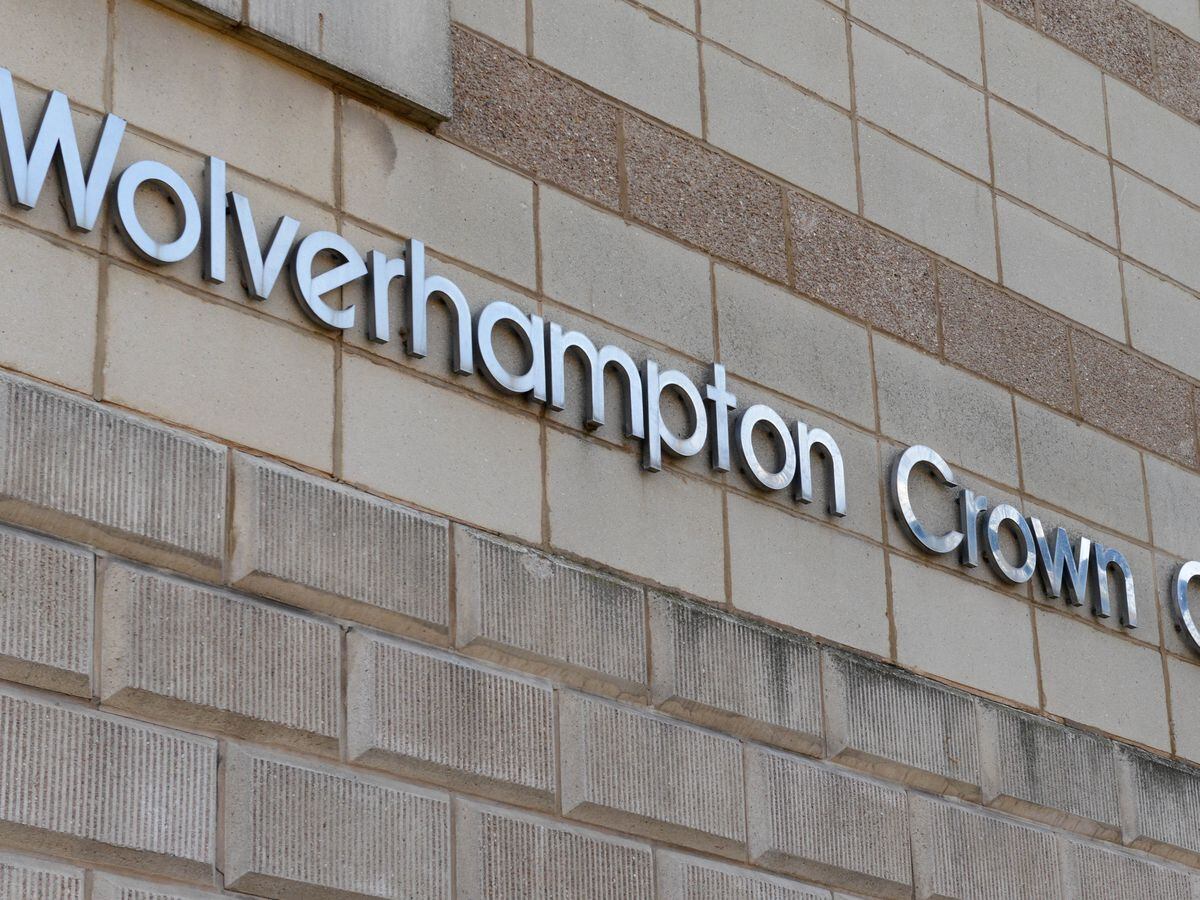 WOLVERHAMPTON  ALAN FOGARASY COPYRIGHT EXPRESS & STAR 15/02/18.GV Wolverhampton Crown Court .   Stock picture Wolverhampton Crown Court..