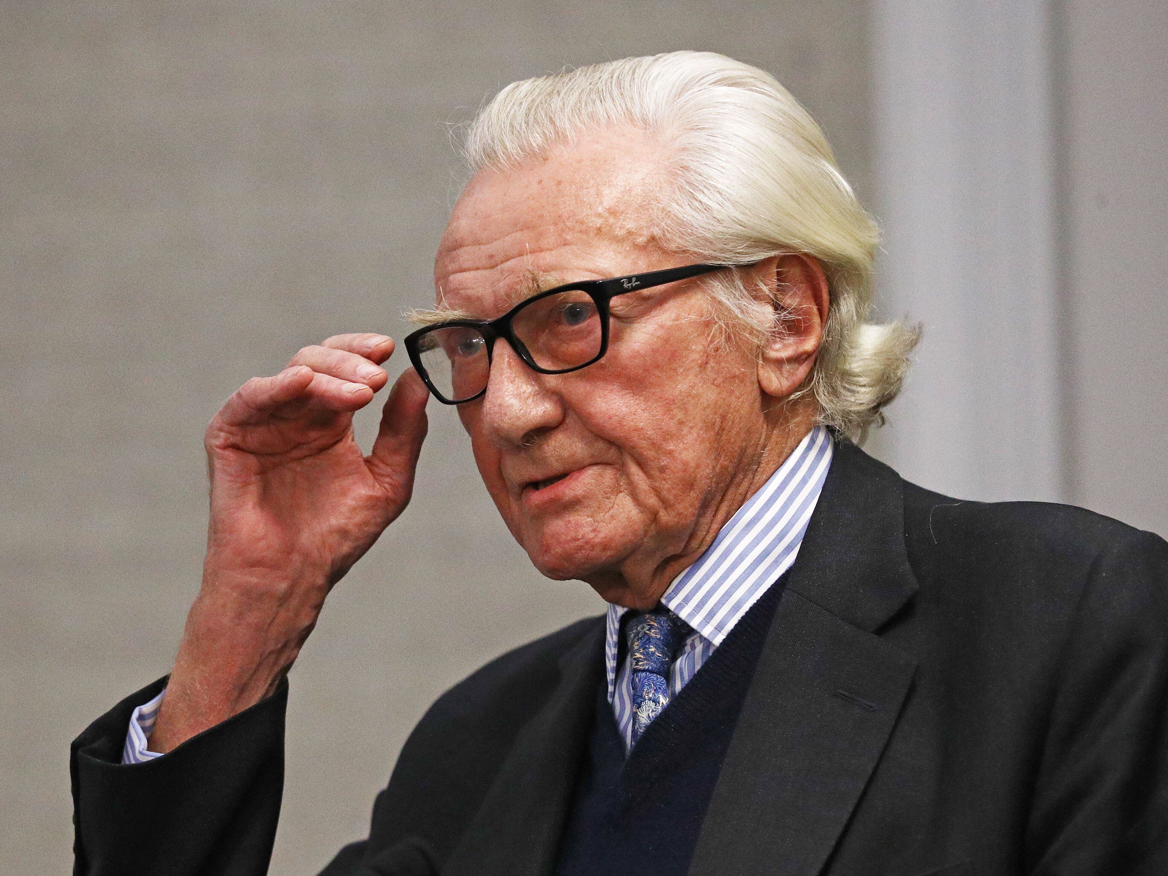 Ex-deputy PM Lord Heseltine questions police treatment of former Liverpool mayor