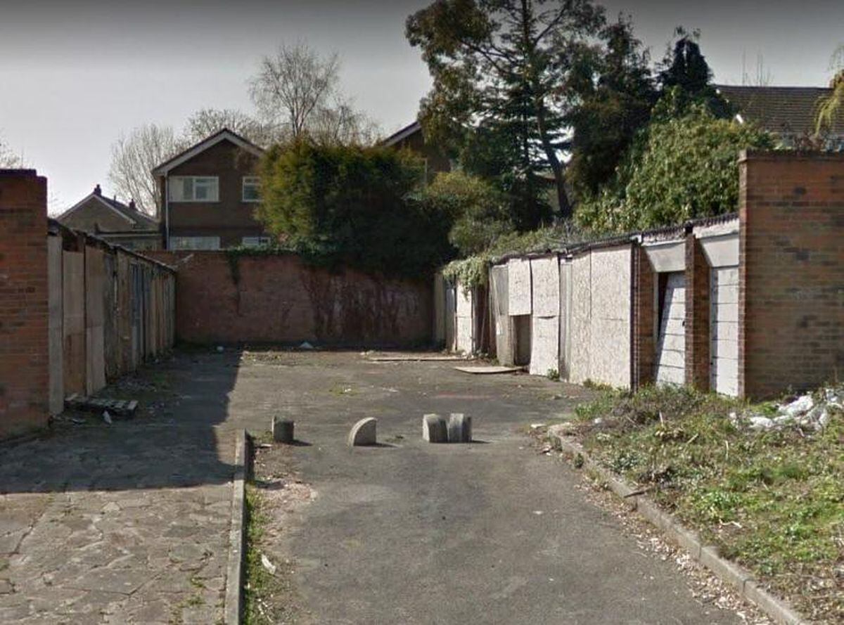 Disused garages in Laneside Avenue, Streetly. PIC: Google