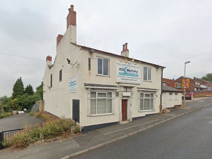 Controversial scheme to convert former pub into home is thrown out