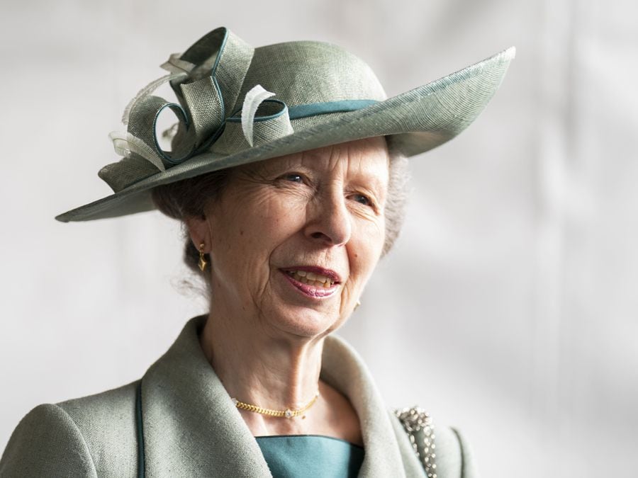 Princess Royal pays tribute to Australian victims of bushfires and ...