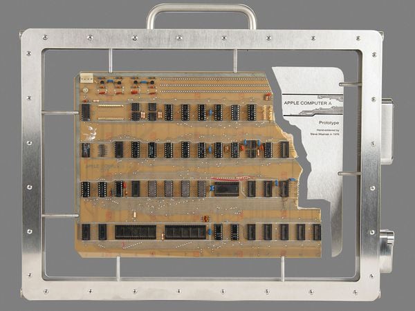 Steve Jobs’ Apple-1 computer prototype auctioned for nearly 700,000 dollars