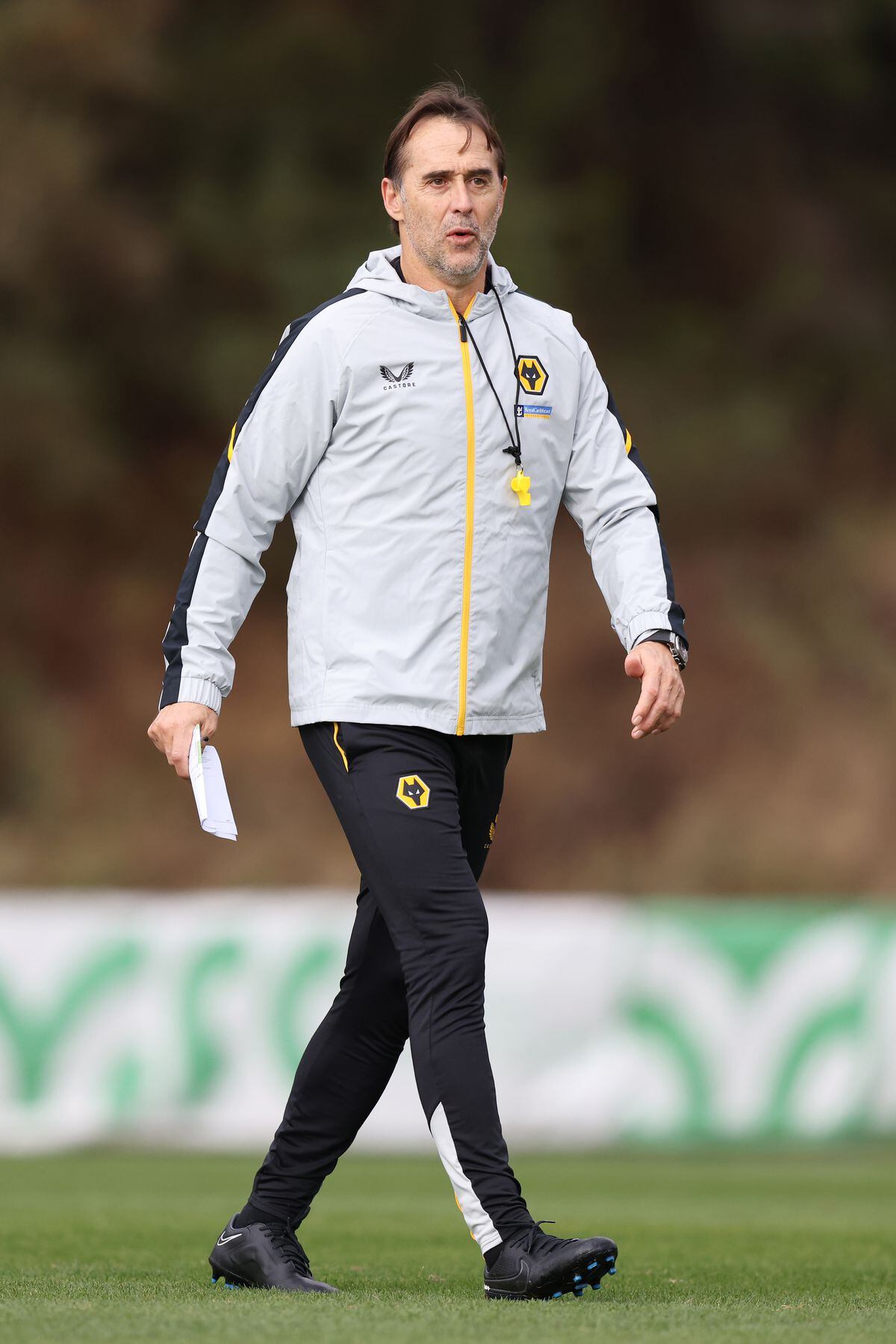Julen Lopetegui oversees training in Marbella (Getty Images)