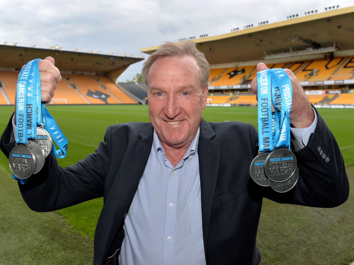 Ex-Wolves player Steve Daley presents the medals at the Prostate Cancer UK event 