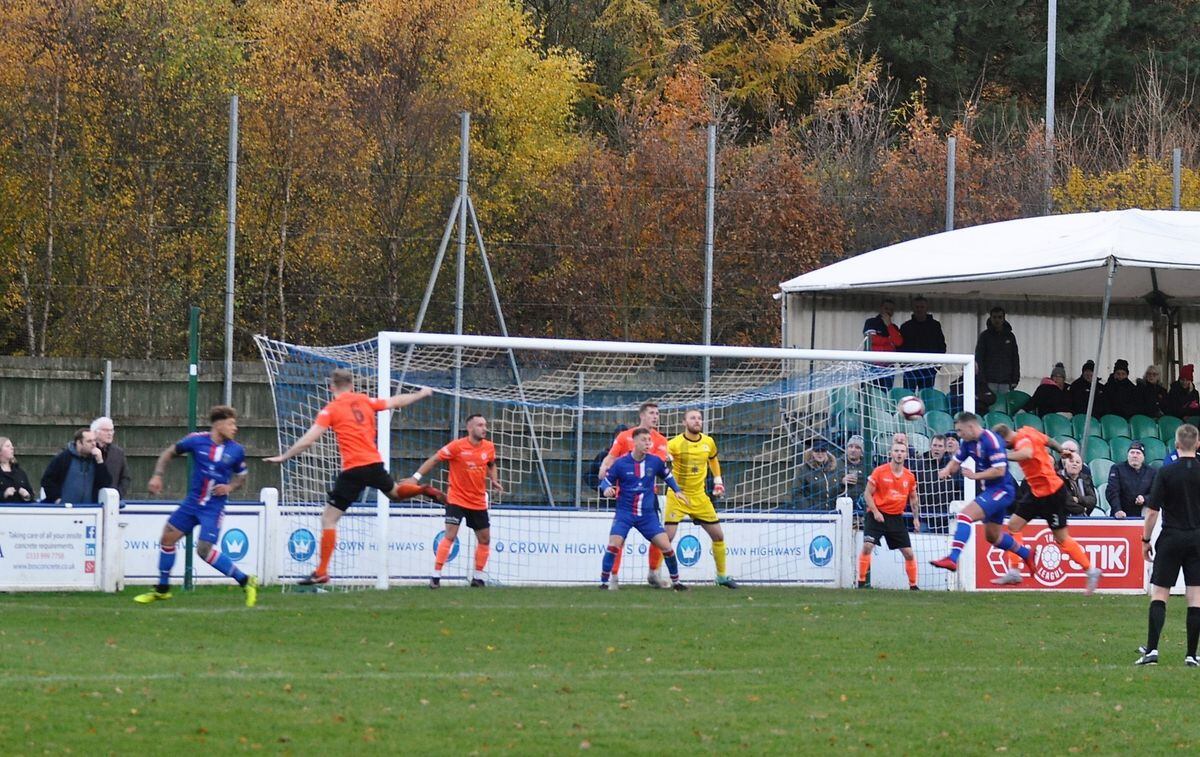 Action from Chasetown's clash with Glossop North End (Photo: Pamela Mullins)