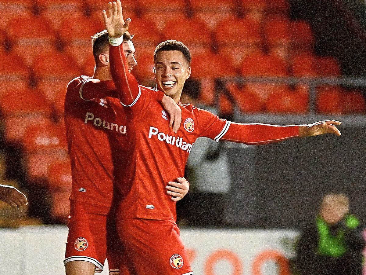 Walsall strikers Danny Johnson and Douglas James-Taylor have both scored stoppage-time winners for the Saddlers in recent weeks
