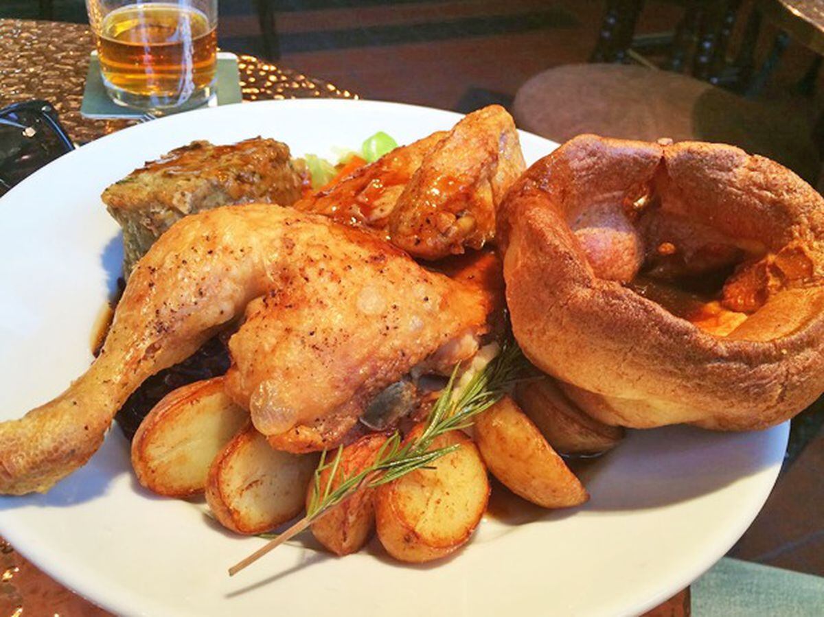 Let’s do lunch – what’s more British than a Sunday roast? And this one is a champion 