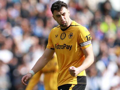 Wolves open new deal talks with in-demand Max Kilman
