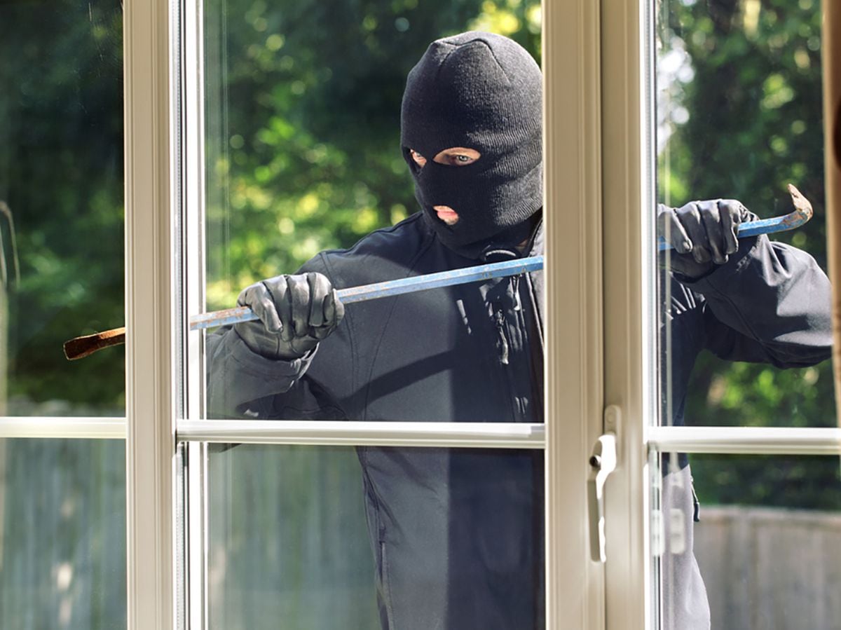 Only one in 10 burglaries solved by West Midlands Police | Express & Star