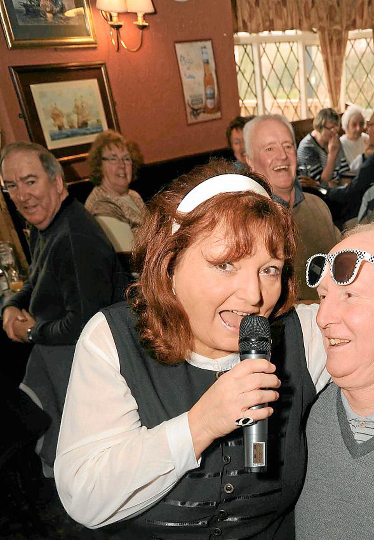 In 2011, Val Rivers show singer Valaura Wilkes performed with Stan Lyons at the popular over-50s lunch club 