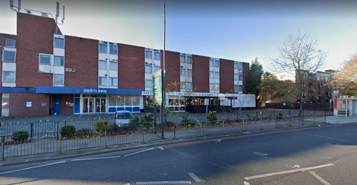 The Metro Hotel and Broadway Bar in Birmingham Road, Walsall. PIC: Google