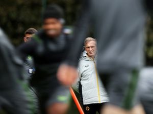 Steve Davis, Interim Head Coach of Wolverhampton Wanderers looks on during a Wolverhampton Wanderers Training Session at The Sir Jack Hayward Training Ground on October 04, 2022 in Wolverhampton, England. (Photo by Jack Thomas - WWFC/Wolves via Getty Images).