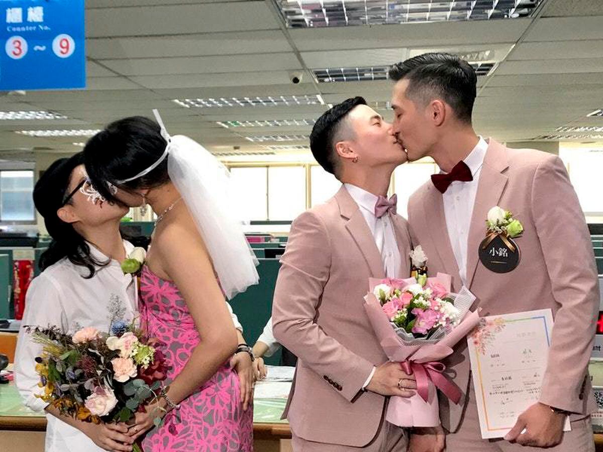 Hundreds Tie Knot As Same Sex Marriage Becomes Legal In