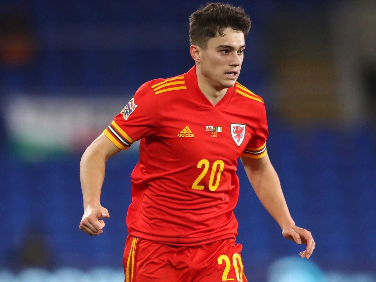 Wales winger Daniel James has been praised for the way he has handled his move from Manchester United to Leeds
