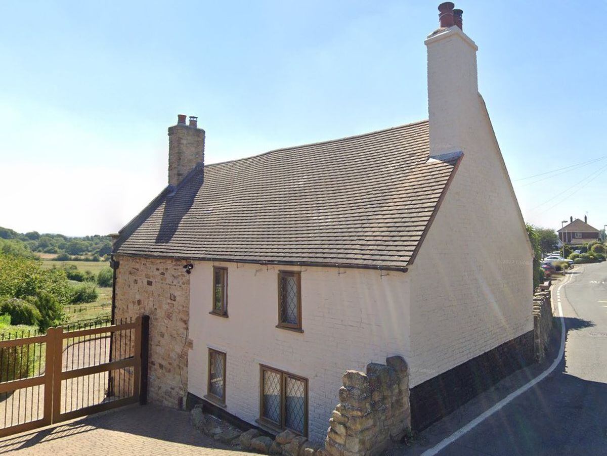 The owners of the cottage on Catholic Lane had wanted to build a six-car garage. Photo: Google.