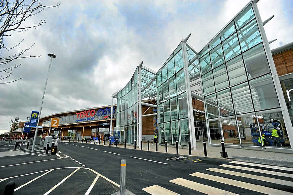 Glassy new look for £200m West Bromwich New Square revamp