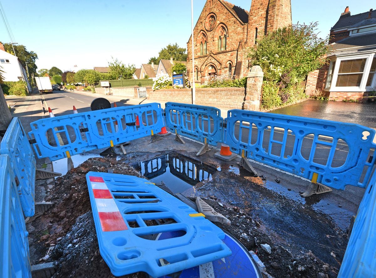 The leak on Mount Road, Wolverhampton