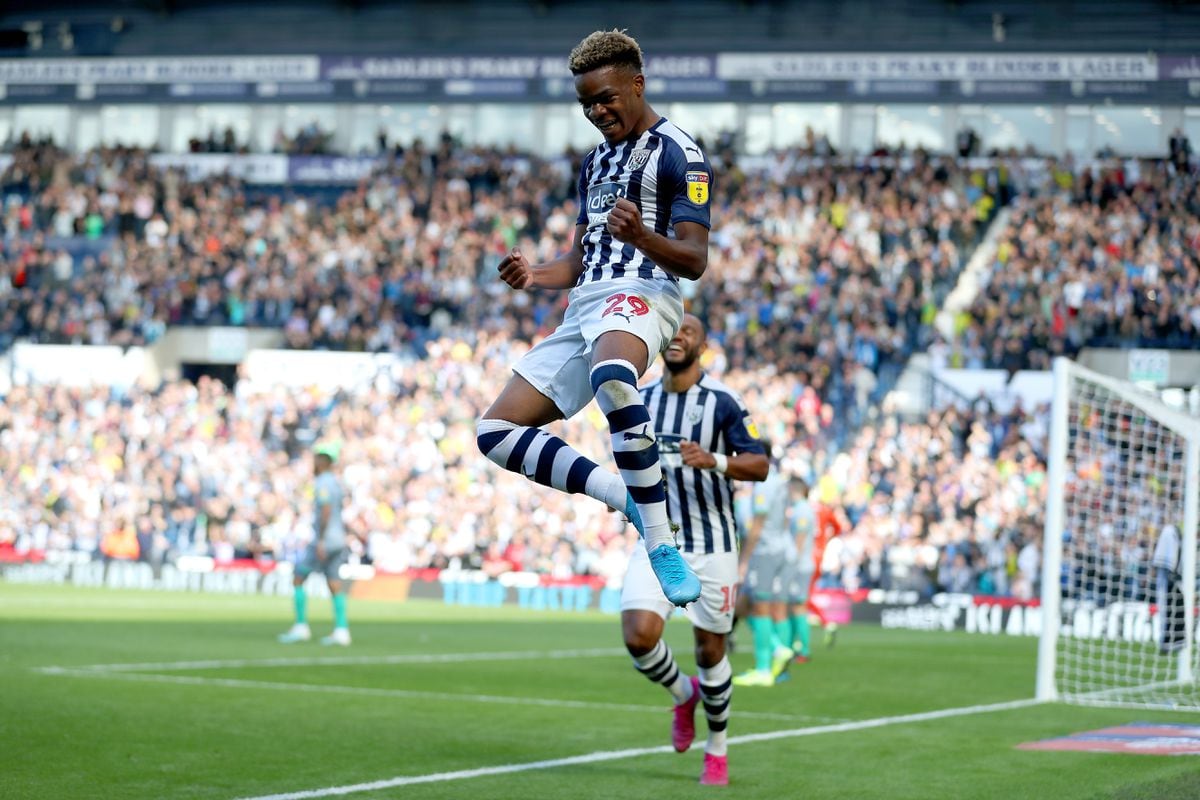 Grady Diangana of West Bromwich Albion celebrates after scoring a goal to make it 3-1. (AMA)