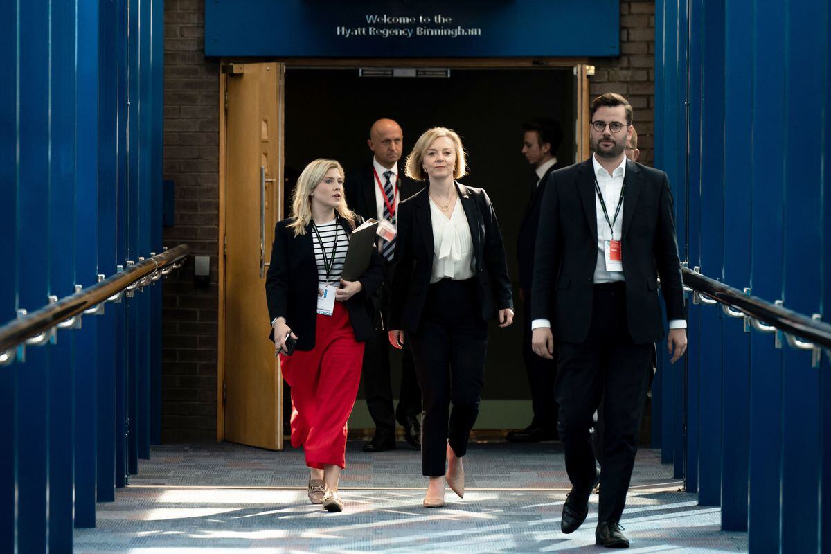 
              
Prime Minister Liz Truss arrives for the Conservative Party annual conference at the International Convention Centre in Birmingham. Picture date: Monday October 3, 2022. PA Photo. See PA story POLITICS Tory. Photo credit should read: Aaron Chown/PA Wire
            

