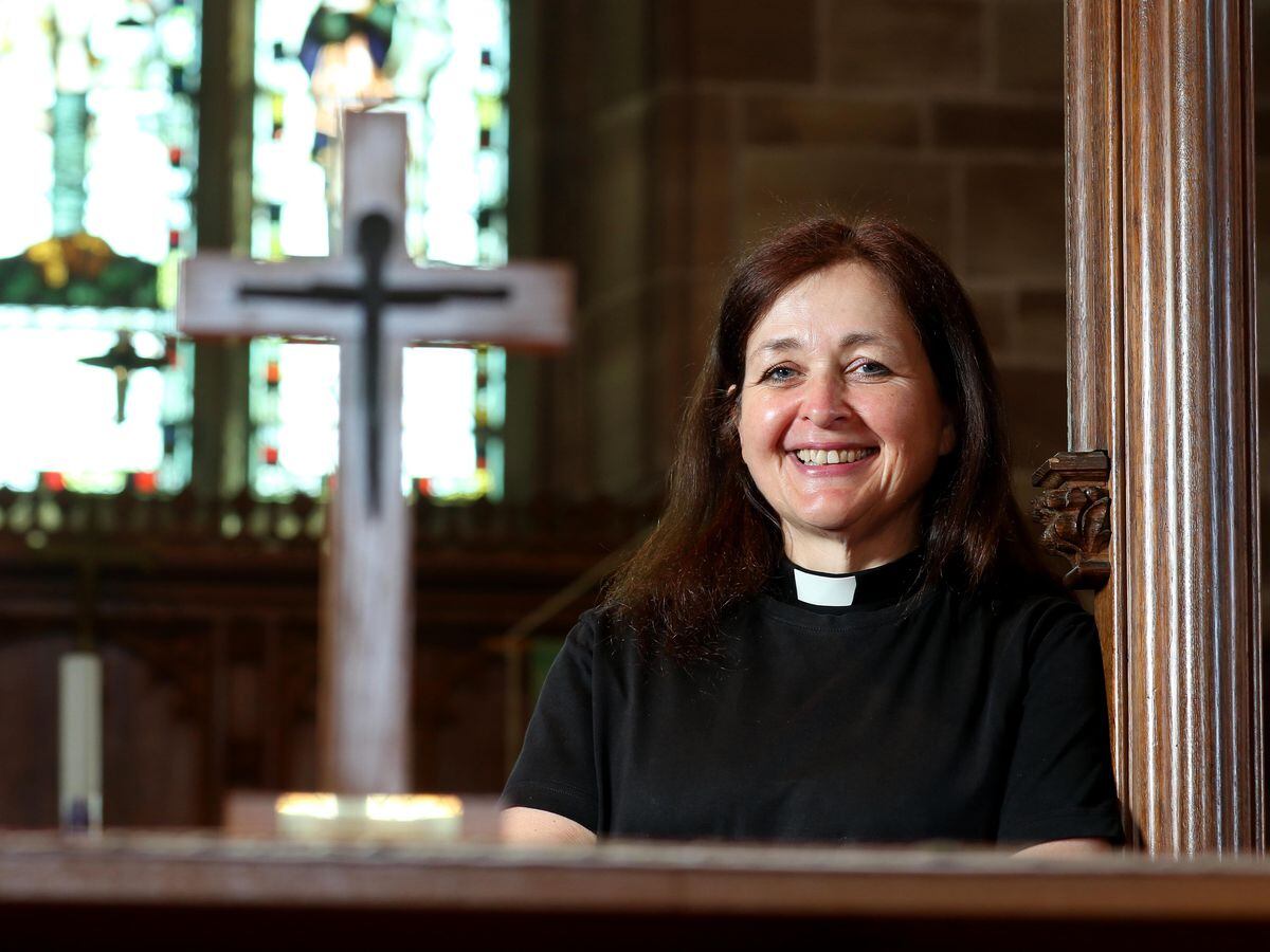 Vicar uses grant to support vulnerable 