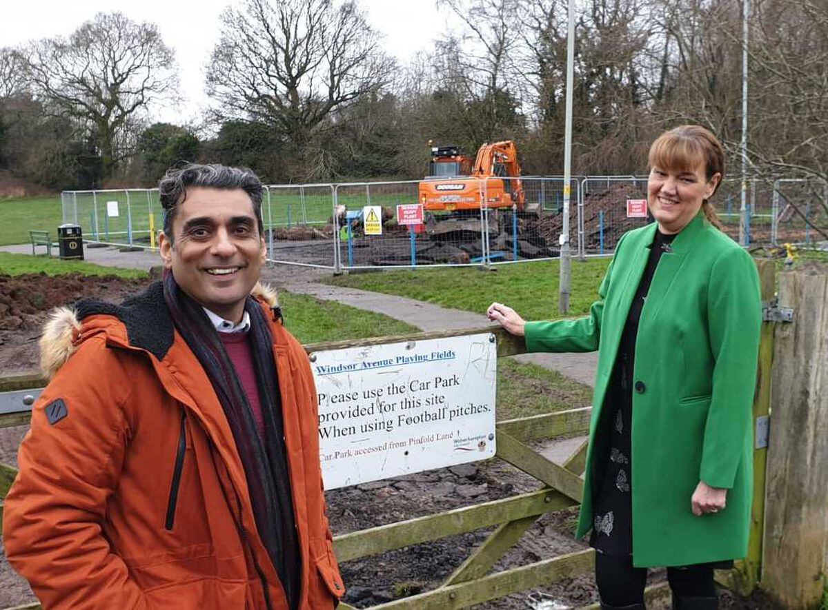 Councillor Paul Singh and resident Steph Haynes at Windsor Avenue Playing Fields