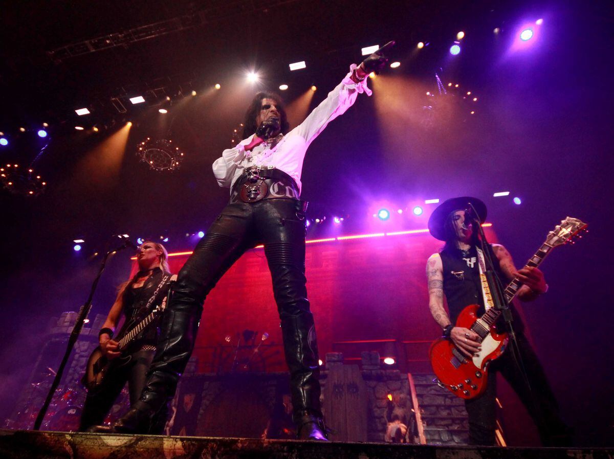 Alice Cooper in Birmingham. Pictures by: Andy Shaw