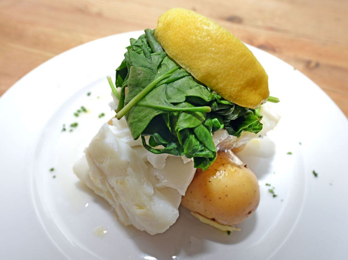 Grilled cod with new potatoes