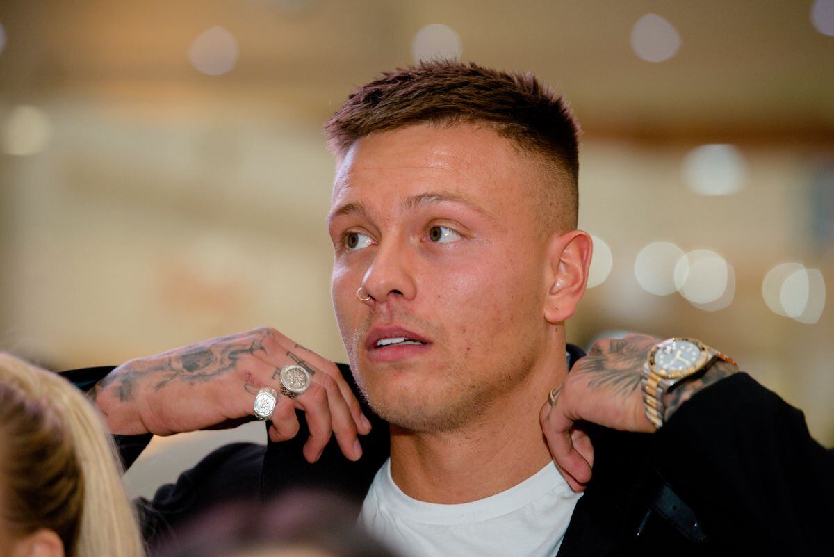 Love Island stars Olivia Buckland and Alex Bowen at Pizzasqr at Inu Merry Hill Shopping Centre in Brierley Hill. The newlyweds were runner-ups in the 2016 reality TV contest..
