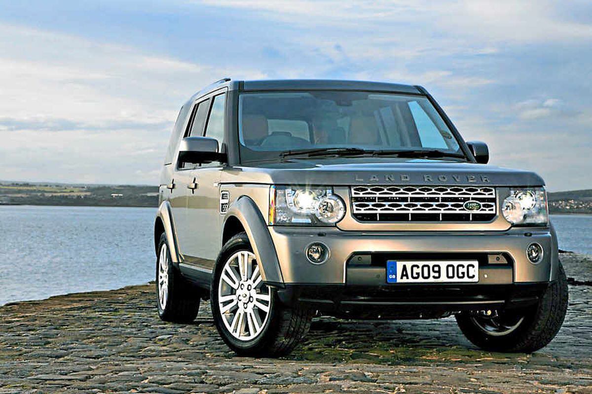 Thieves targeting trendy £700 Land Rover headlights in West Midlands