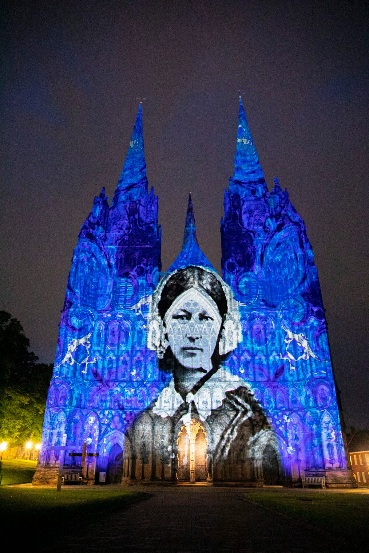 A light show has been displayed at Lichfield Cathedral to mark Florence Nightingale's 200th birthday and International Nurses Day